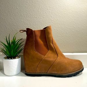 Universal Thread - Wedge Booties - Women’s Size 11